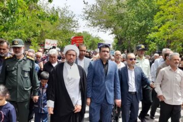 حضور پر شور مردم شهرستان استهبان در راهپیمایی روز قدس