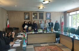 تجلیل از مسئول روابط عمومی و مسئول باغبانی مدیریت جهاد کشاورزی استهبان