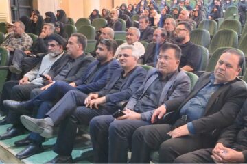 بیست و نهمین شب شعر عاشورا در استهبان برگزار شد