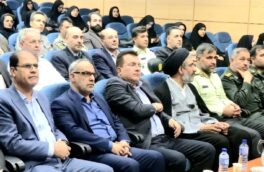 مسئولان باید پیش از مردم به احکام الهی و حقوق آنان پایبند باشند