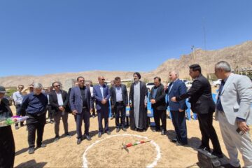 کلنگ‌زنی احداث ۲۲ واحد مسکونی برای مددجویان کمیته امداد در استهبان